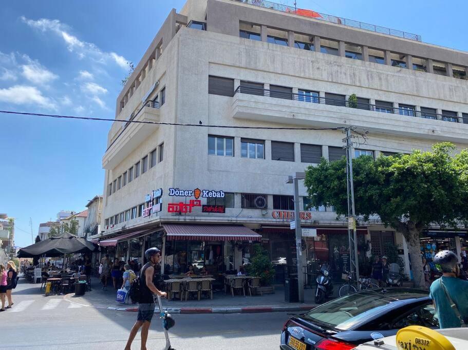 Prime Location! 1 Bedroom Apt In Tlv Beating Heart Tel Aviv Bagian luar foto